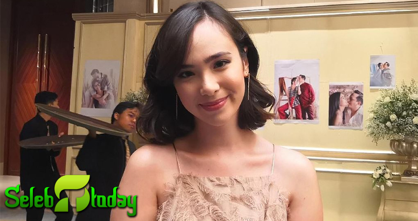 Pamela Bowie Umumkan Hamil Anak Pertama di Momen Natal!